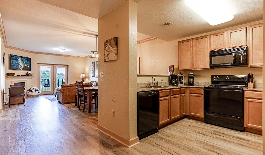 Pigeon Forge Condo Unit 5601 photo 6